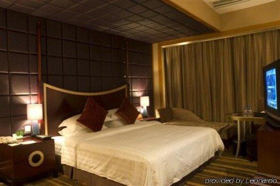Sprot-Life Garden Hotel Wuhan Ruang foto